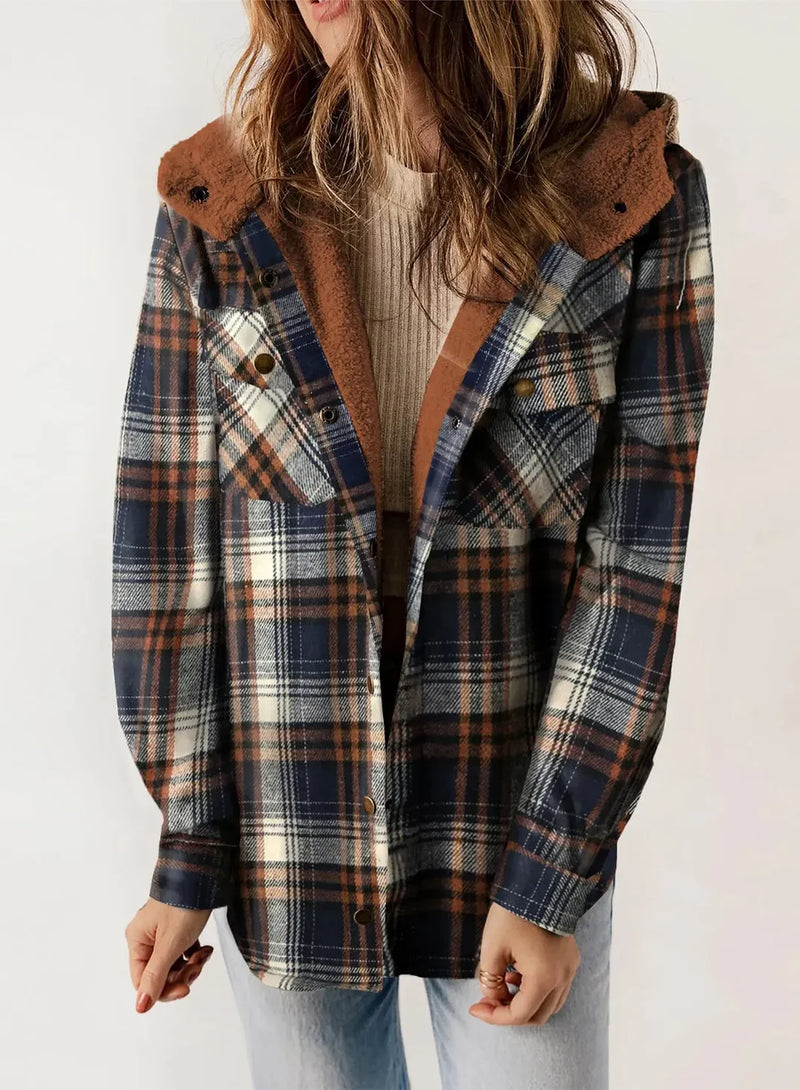 Sylvana - Bequeme Damen-Kapuzenjacke mit Karomuster