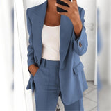 Eleganter Zweiteiliger Blazeranzug Für Frauen