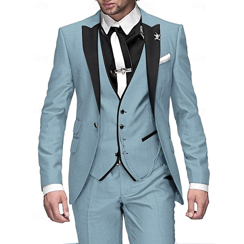 Stilvoller Dreiteiliger Hochzeitsanzug Für Männer