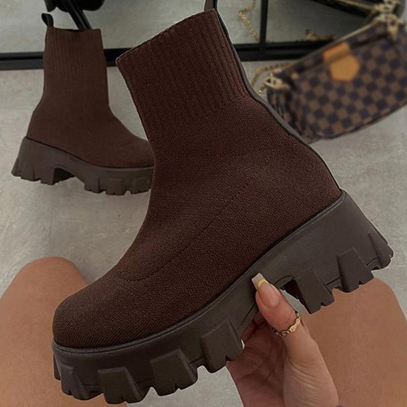Danitia - Damenstiefel mit grober Sohle