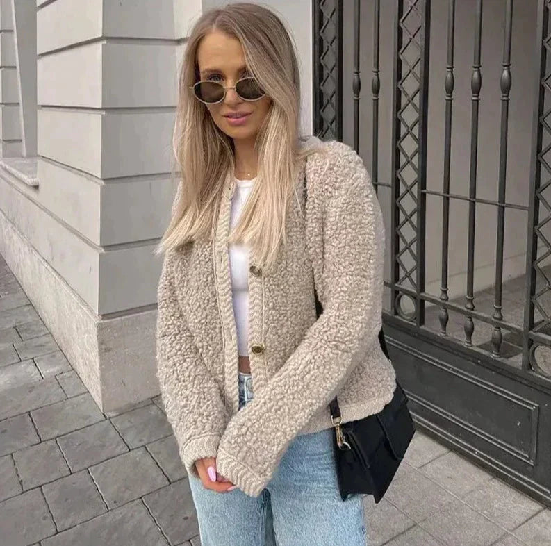 Kurzer Cardigan Mit Goldenen Knöpfen Für Damen | Warm