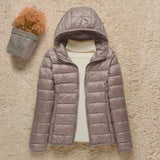 Stylische Winterjacke Mit Reißverschluss Und Kapuze Und Langen Ärmeln | Winter