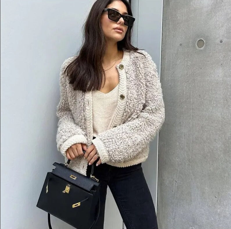 Kurzer Cardigan Mit Goldenen Knöpfen Für Damen | Warm