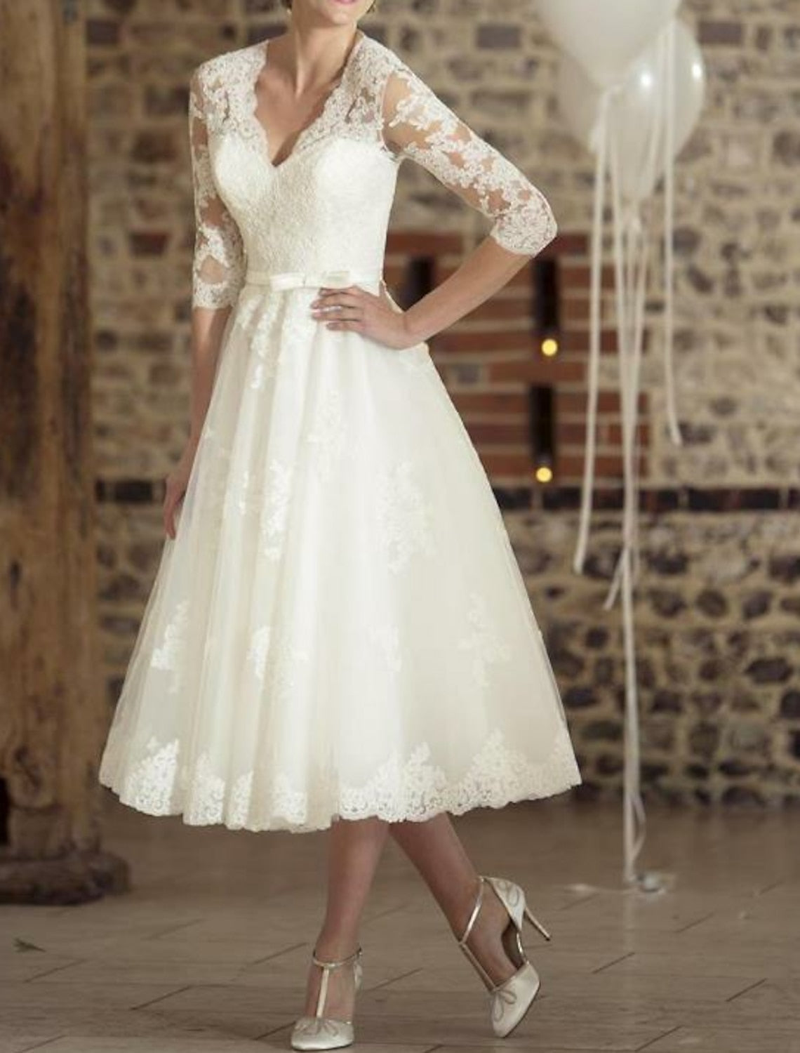Damen Midi Spitzenbrautkleid | Elegantes Hochzeitskleid