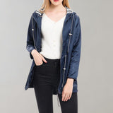 Mittellange Regenjacke Mit Kapuze Für Frauen | Verstellbare Taille