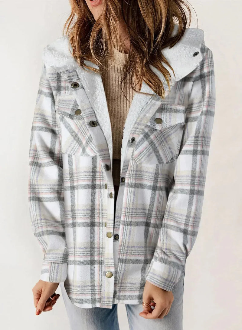Sylvana - Bequeme Damen-Kapuzenjacke mit Karomuster