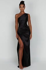 Damen Abendkleid mit Seitenschlitz | One Shoulder