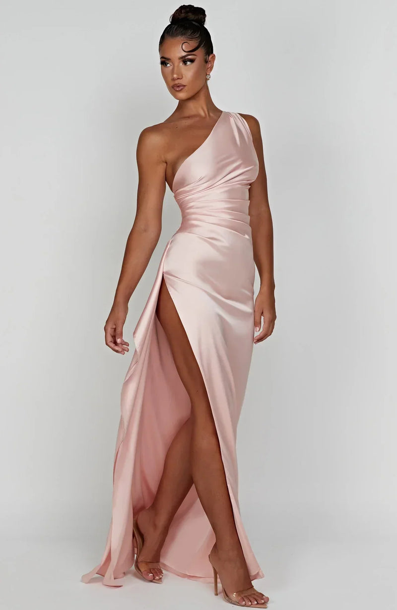 Damen Abendkleid mit Seitenschlitz | One Shoulder