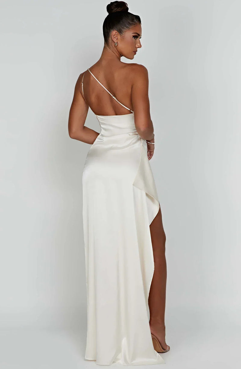Damen Abendkleid mit Seitenschlitz | One Shoulder