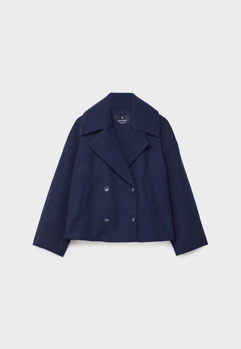 Kurze Damenjacke | Knopfdetail