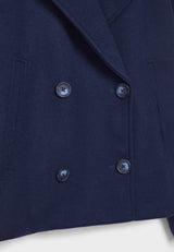 Kurze Damenjacke | Knopfdetail