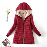 Damen Loose Fit Daunenjacke Mit Kapuze | Lässig